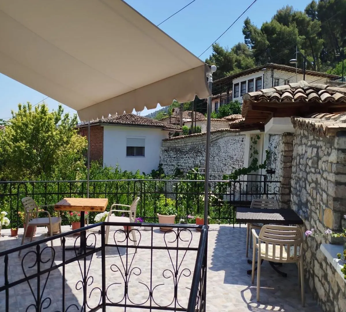 Hotel Vila Vreko B&B Berat Guest house