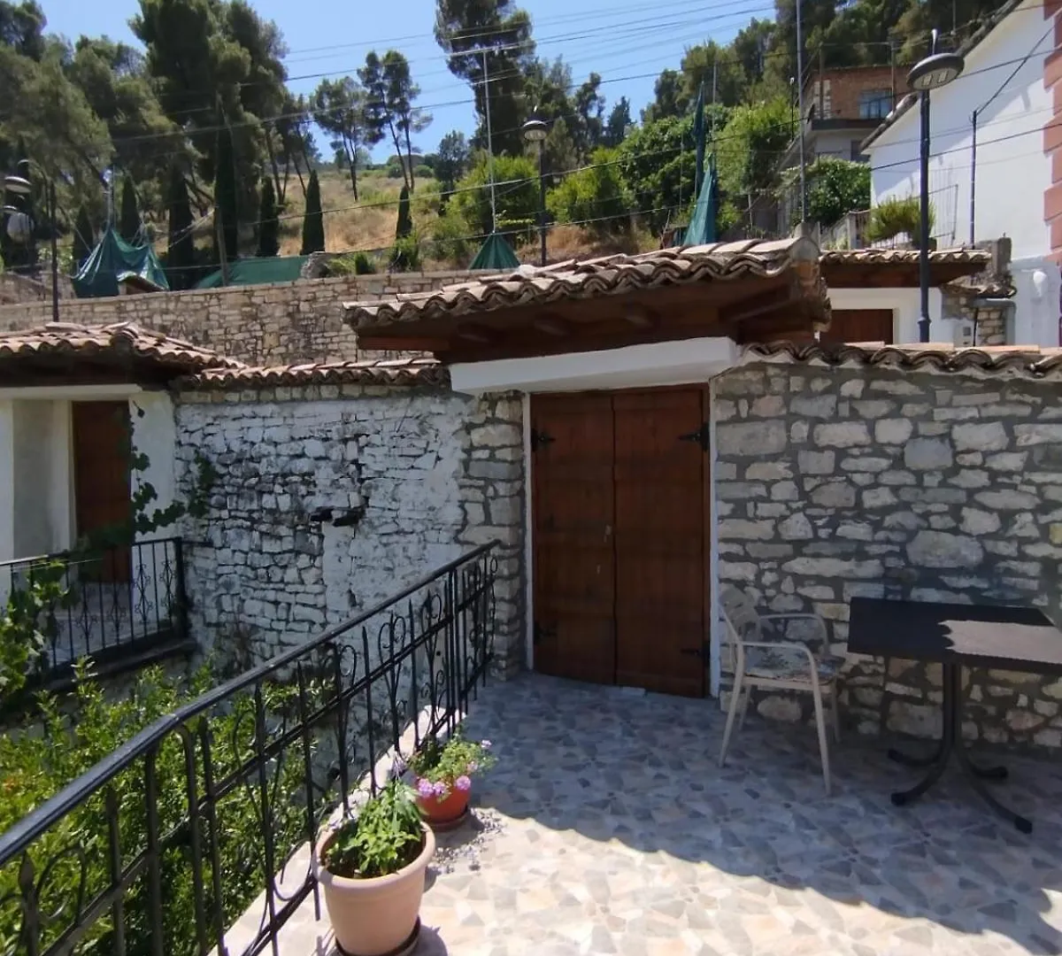 Hotel Vila Vreko B&B Berat